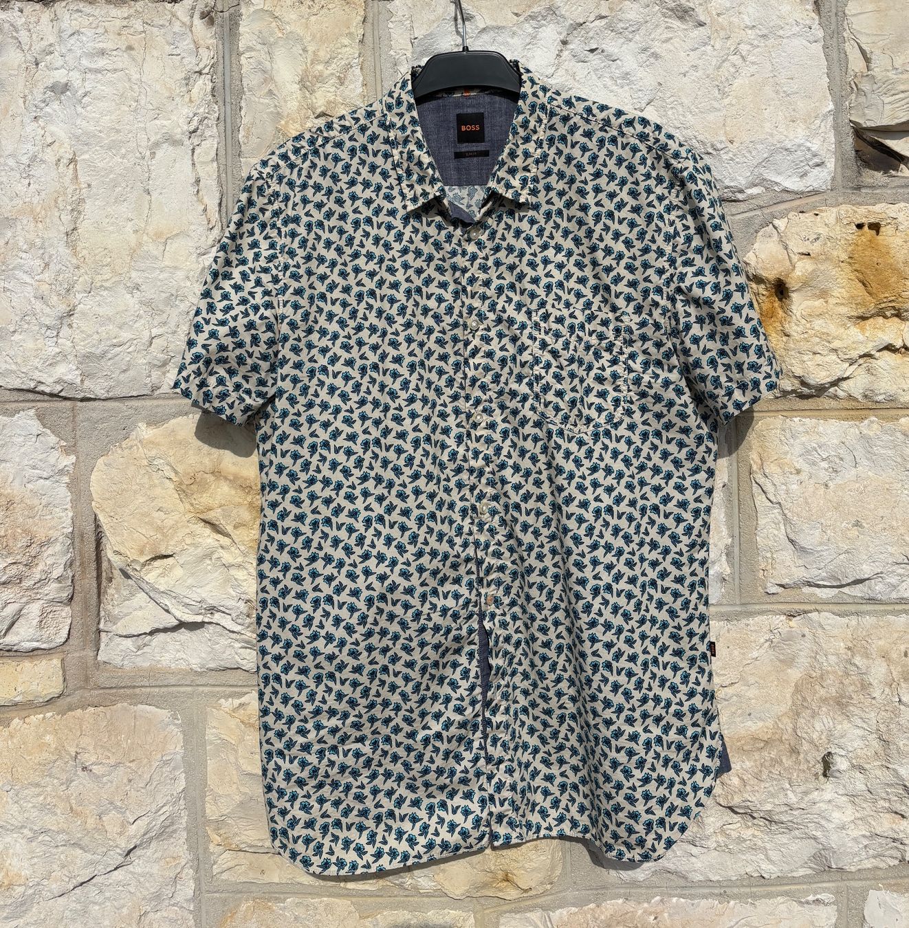 Hugo Boss Camicie: Chemise BOSS orange slimfit.Taille.L – Usato da Delémont venduto da Vendeur_3 4