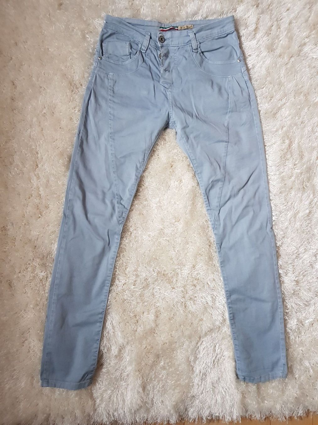 Please Jeans Jeans: Jeans Please – Usato da Brütten venduto da gupi1717