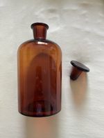 Braune Apotheker- / Laborflasche aus Glas mit Stopfen, 1,5 L