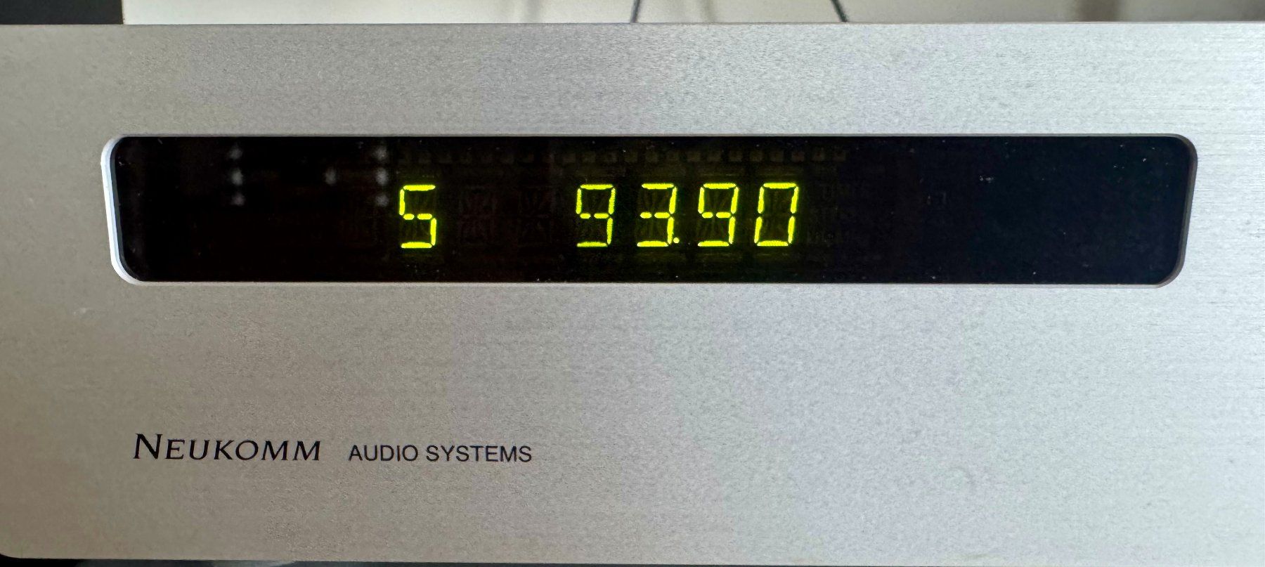 Radios: Neukomm TU22 FM Tuner – Gebraucht aus Uster von Martinx60 1