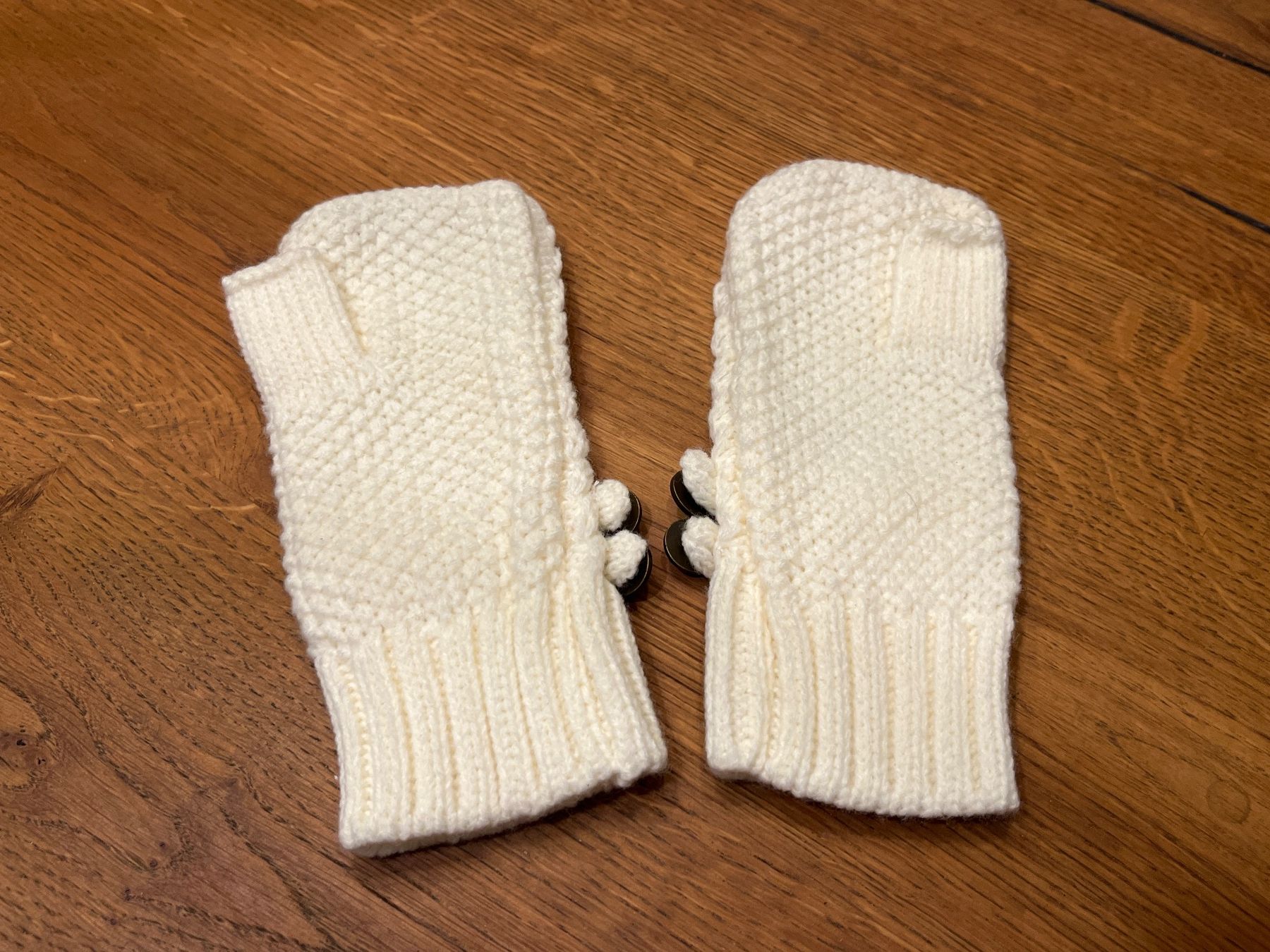 Guanti & manicotti: Handstulpen weiss – Usato da Aarau venduto da Swifty03 1