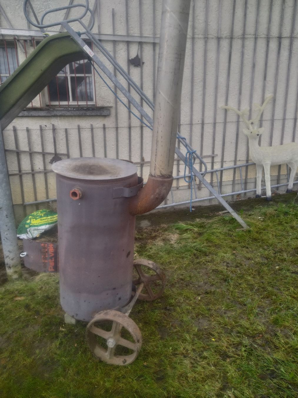 Altri mobili d'antiquariato: holzofen – Usato da Oberburg venduto da bifu2009