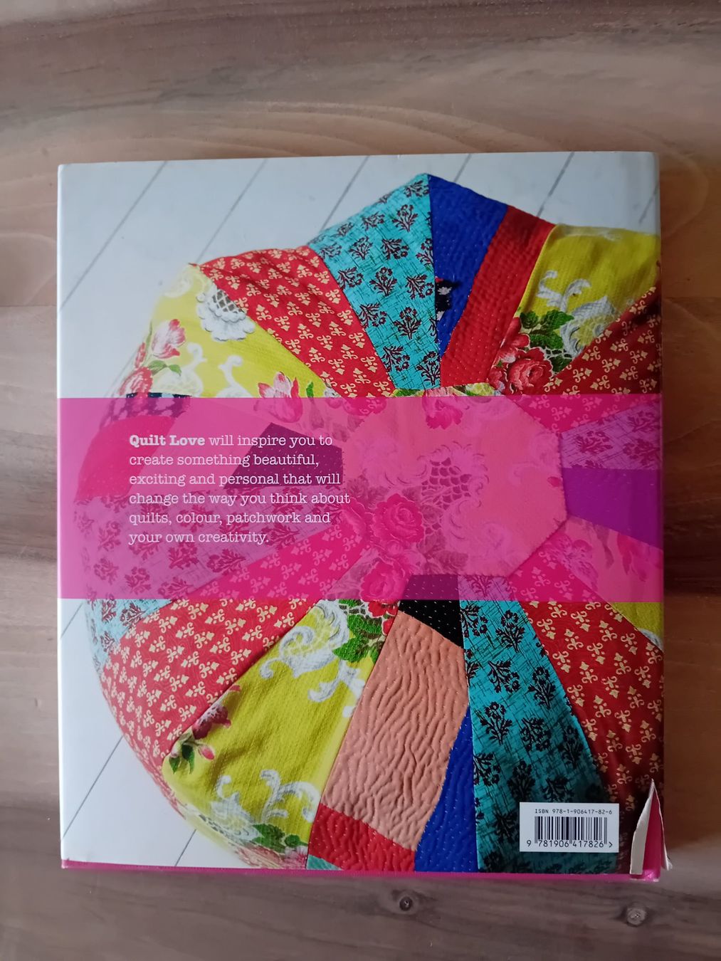 Libri: Quilt Love by Cassandra Ellis. Contemporary patchwork! – Usato da Bern venduto da This_that_other_all 1