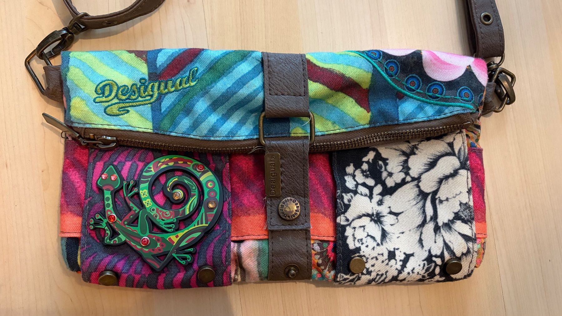 Desigual Sacs femmes: Desigual Tasche – D'occasion à Bern par c_hebenstreit