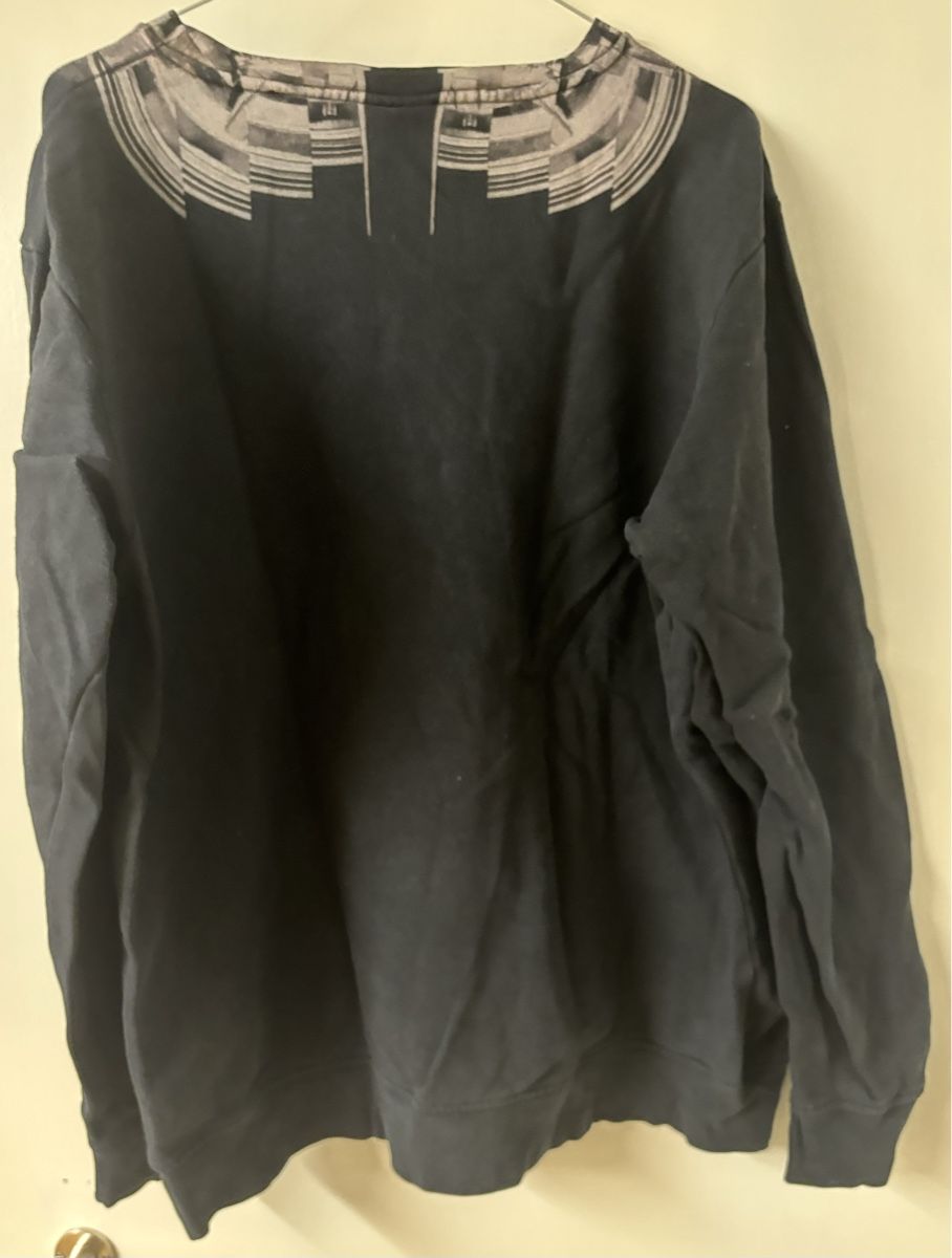 Pullover & Sweatshirts: Pullover – Gebraucht aus Küsnacht ZH von imm.ad 1