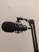 Trust EMITA PLUS USB Mikrofon inkl. Stativ und Pop-Filter