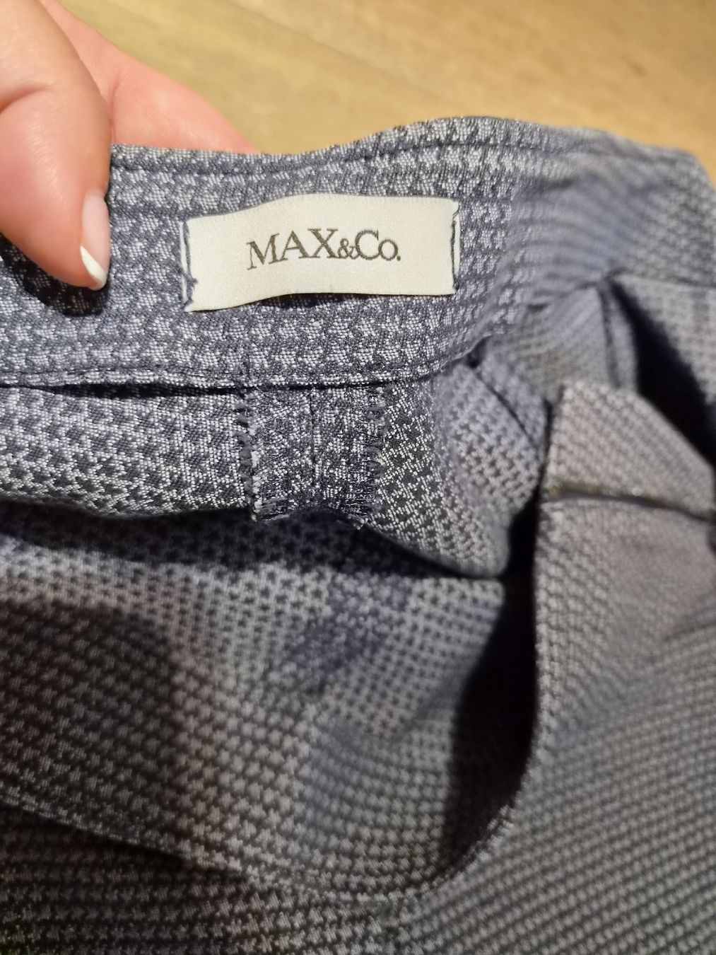 Max Mara Pantalons: max&co pantalon  – D'occasion à Genève par ana_z8yn 2