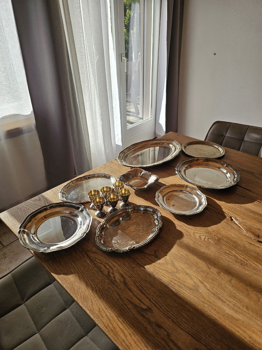 Servierplatten: Servierplatten und Eierbecher Set versilbert – Gebraucht aus Dietschwil von mic_929r 3