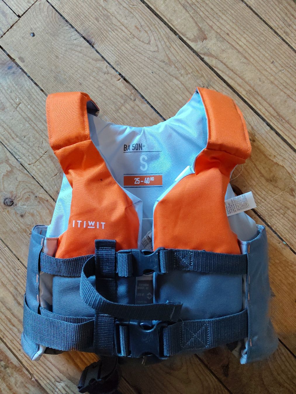 Decathlon Gilets de sauvetage: Schwimmweste – D'occasion à Ruswil par kar_9fsy