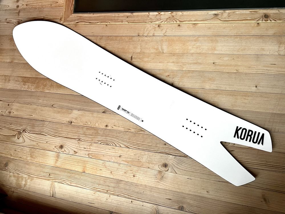 Snowboard KORUA Dart 56 neuwertig | Acheter sur Ricardo