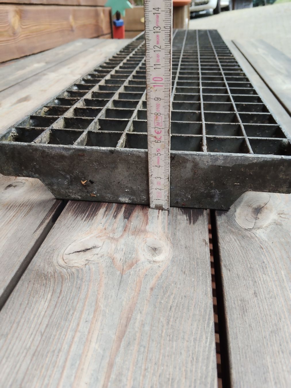 Escaliers: Treppe Tritte verzink  – D'occasion à Burgistein par Franks-Design 3