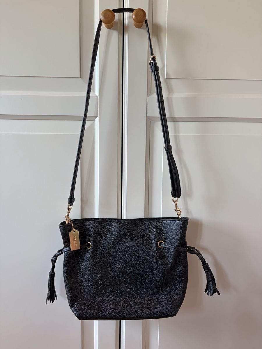 Borse da donna: Coach Black Elegant Sling Bag – Usato da St.Josefen venduto da lop_lh8d