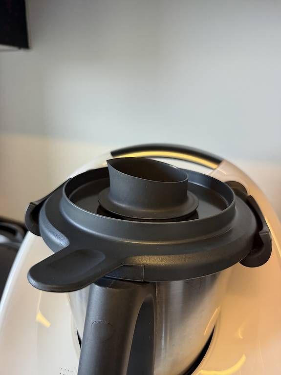 Thermomix Elettrodomestici da cucina: Thermomix TM5 – Usato da Luzern venduto da sunnymountain33 3