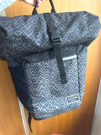 Dakine Surf Rucksack zum Aufrollen