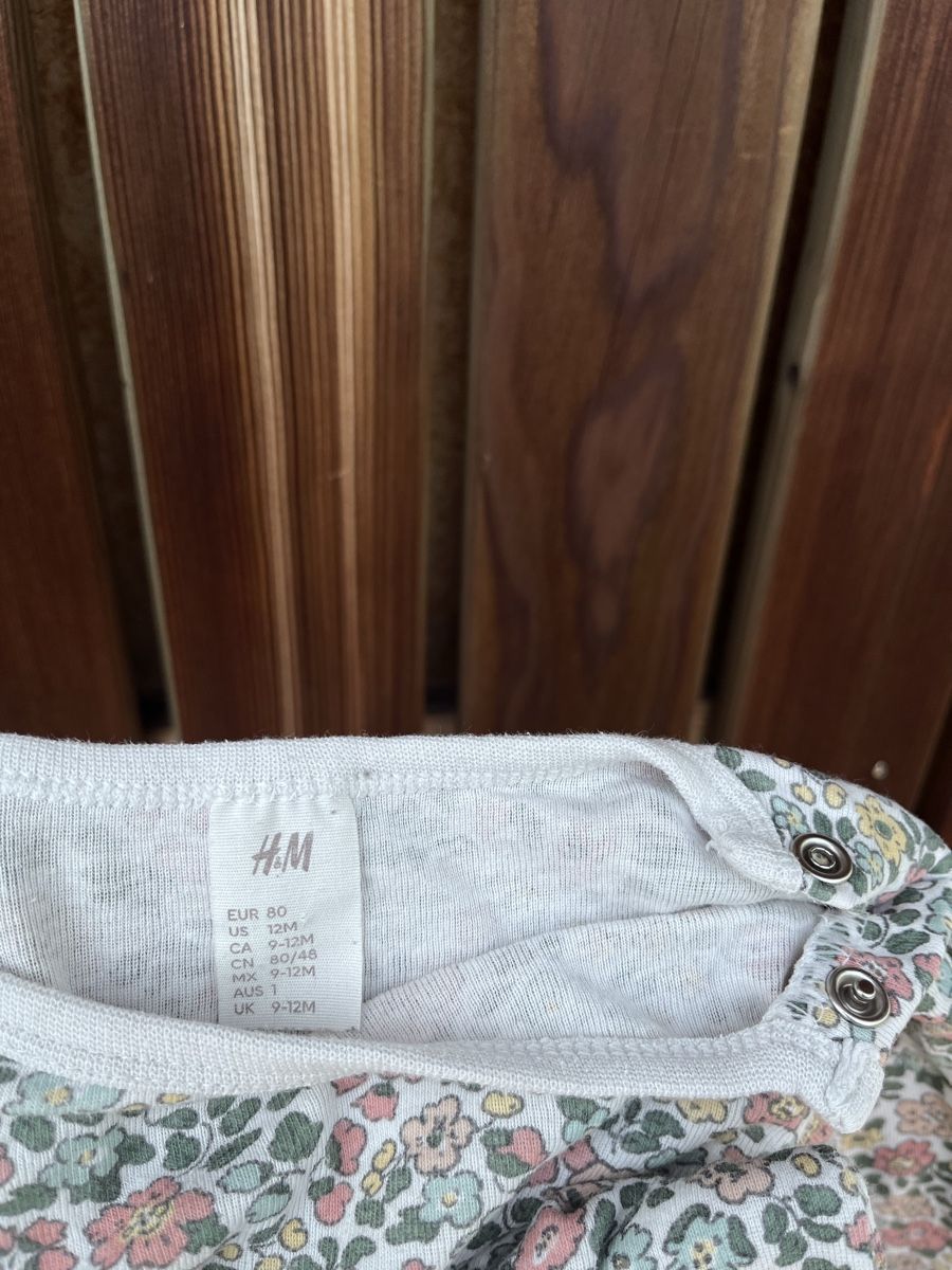 H&M Biancheria intima: Kinder Body 80 – Usato da Roggwil BE venduto da twoeyesforkids 1