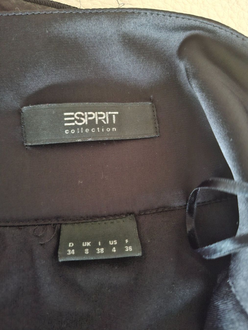 Esprit Jupes: Jupe ESPRIT noir– volants satiné – Taille M – D'occasion à boudry par Let_20 2