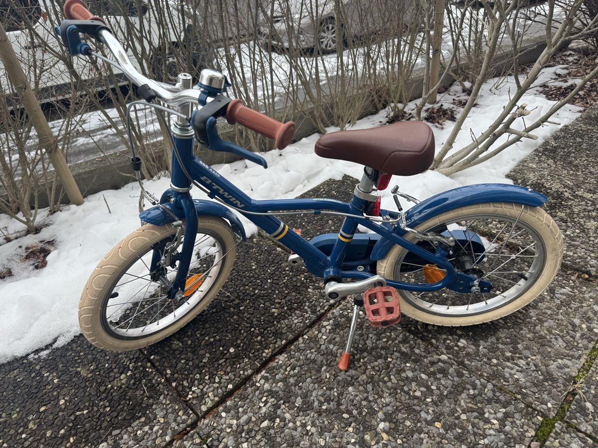 Decathlon Biciclette: Vélo enfant – Usato da Corsier-sur-Vevey venduto da Miisfs