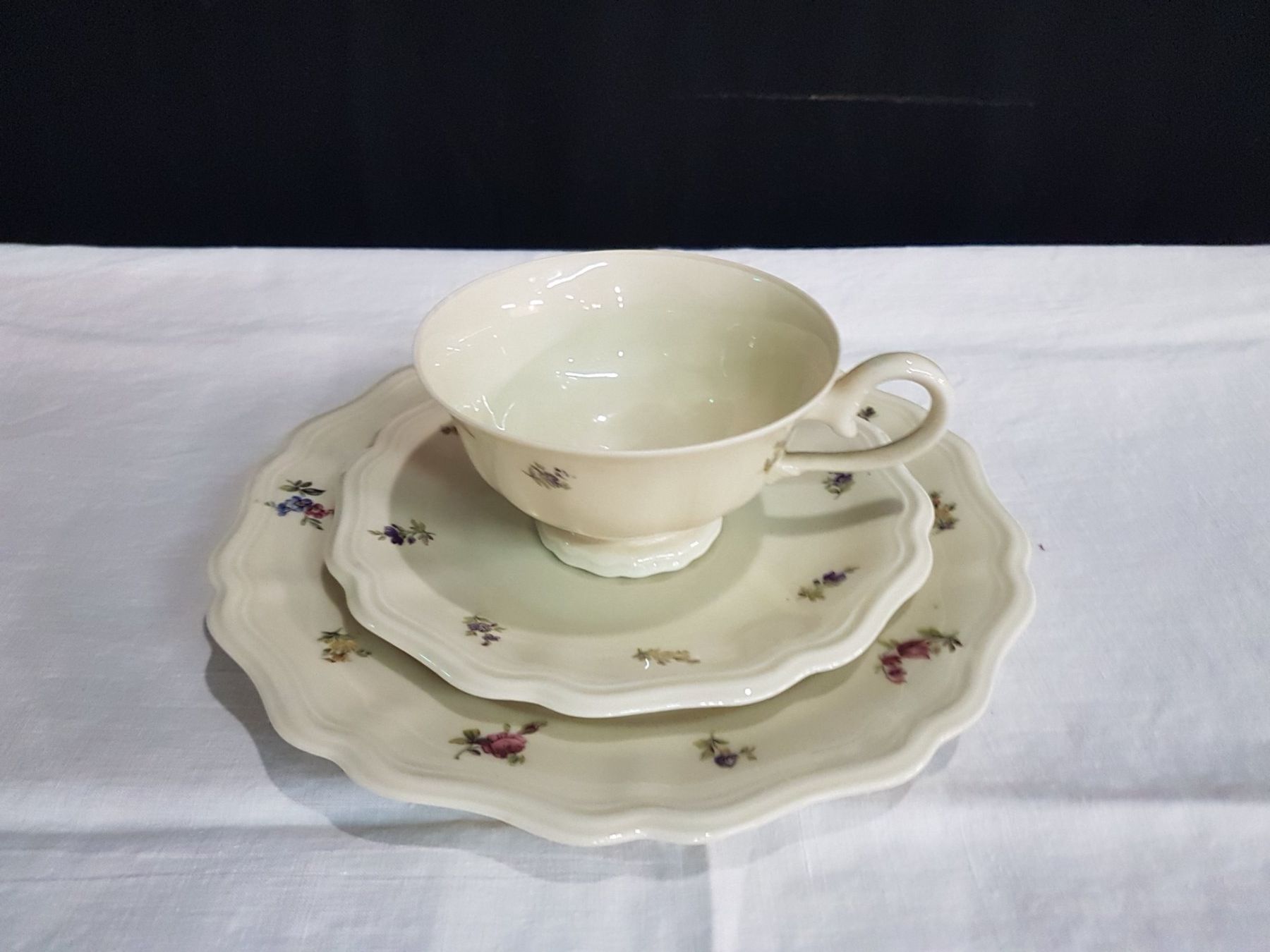 Geschirrsets: 14 Vintage 3-er Gedeck – Gebraucht aus Luzern von Verena19510 6