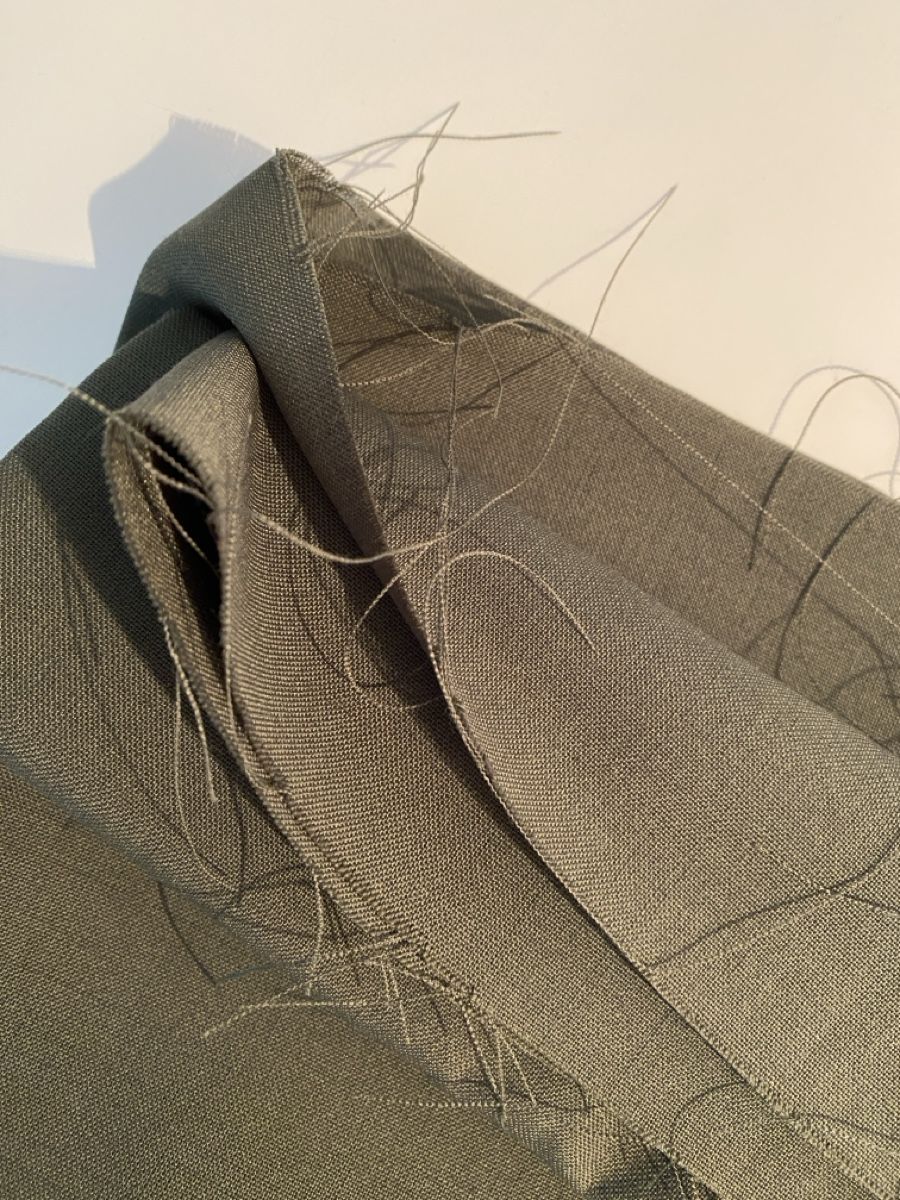 Tessuti: Stoff Khaki Ca 140x85 cm  – Nuovo (secondo la descrizione) da Flawil venduto da sonnengeist 1