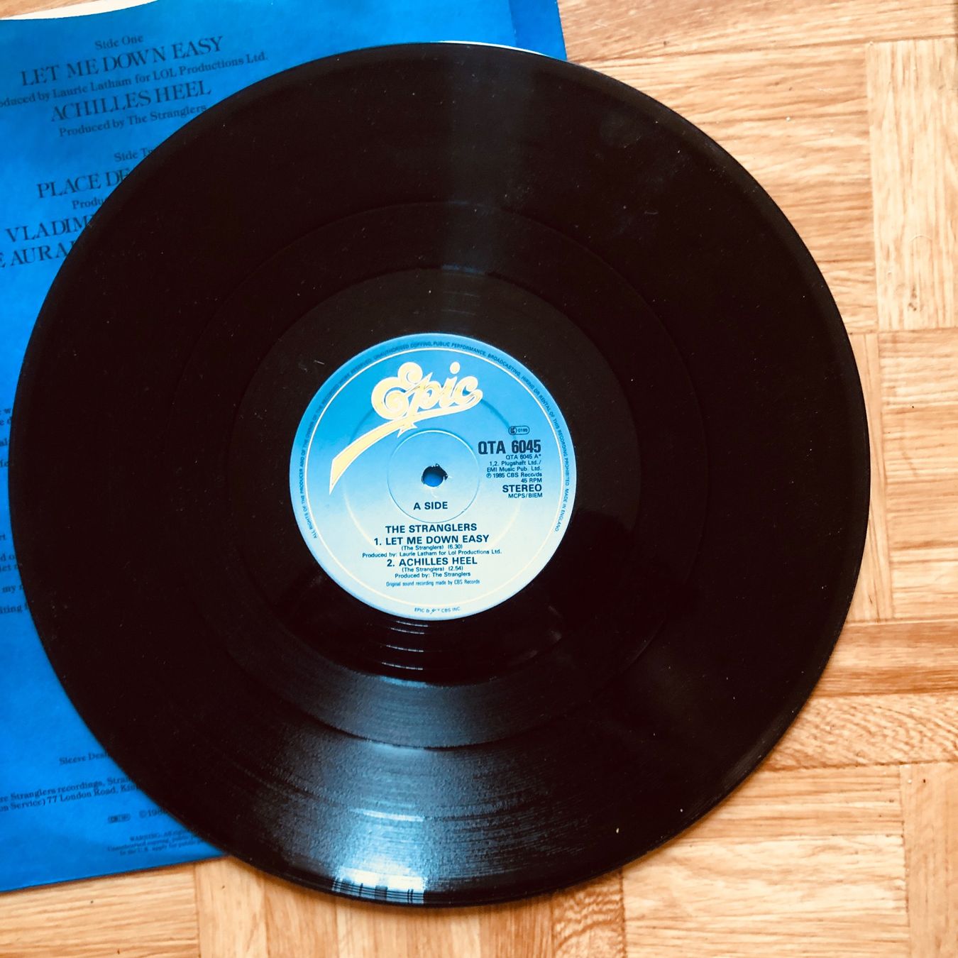 Dischi in vinile: THE STRANGLERS LET ME DOWN EASY  MAXI SINGLE 1985 – Usato da basel venduto da Lastcall 2