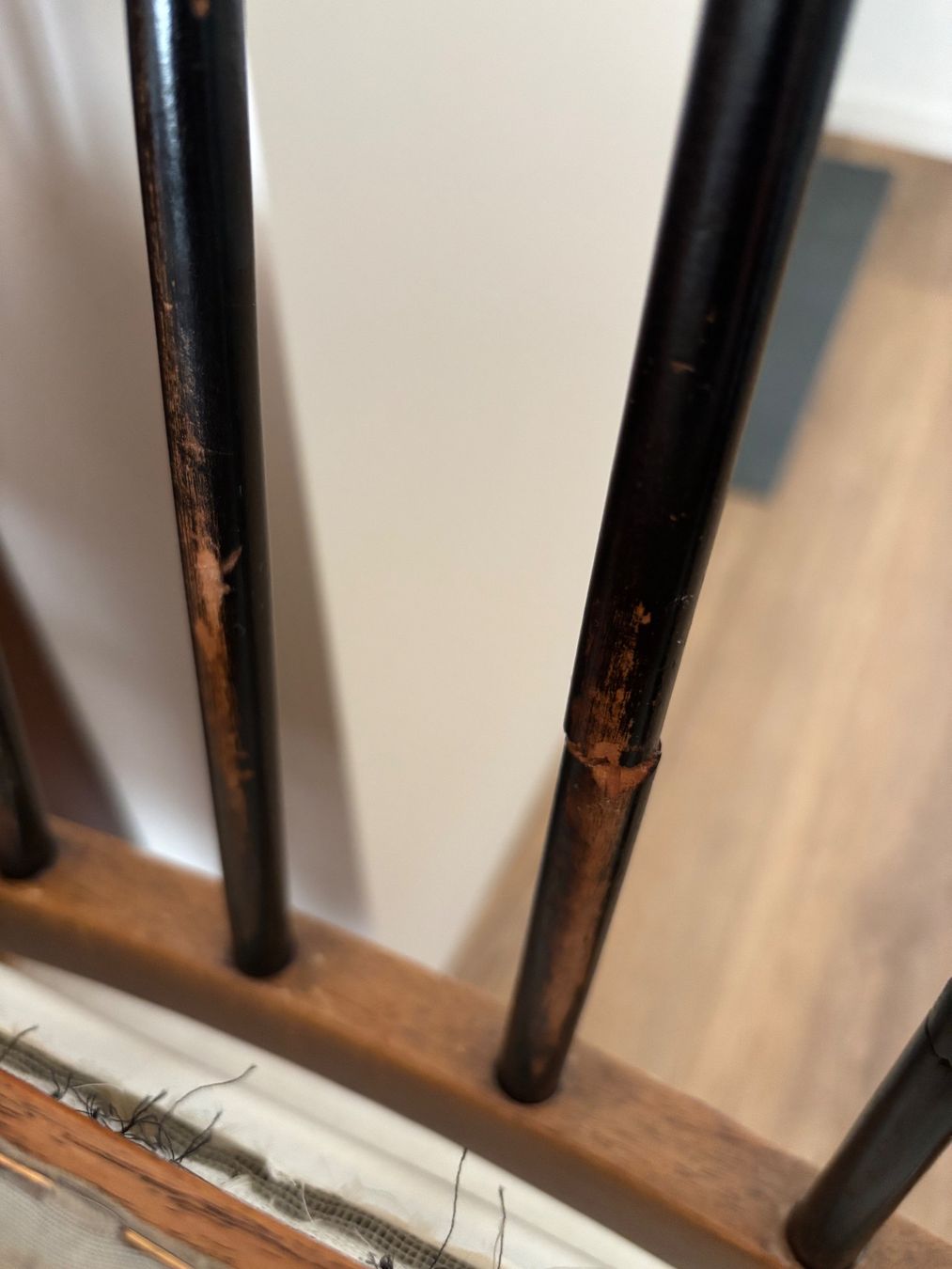 Stühle: 5 Stühle + 1 gratis – Gebraucht aus Egg b. Zürich von sus_8rnb 4