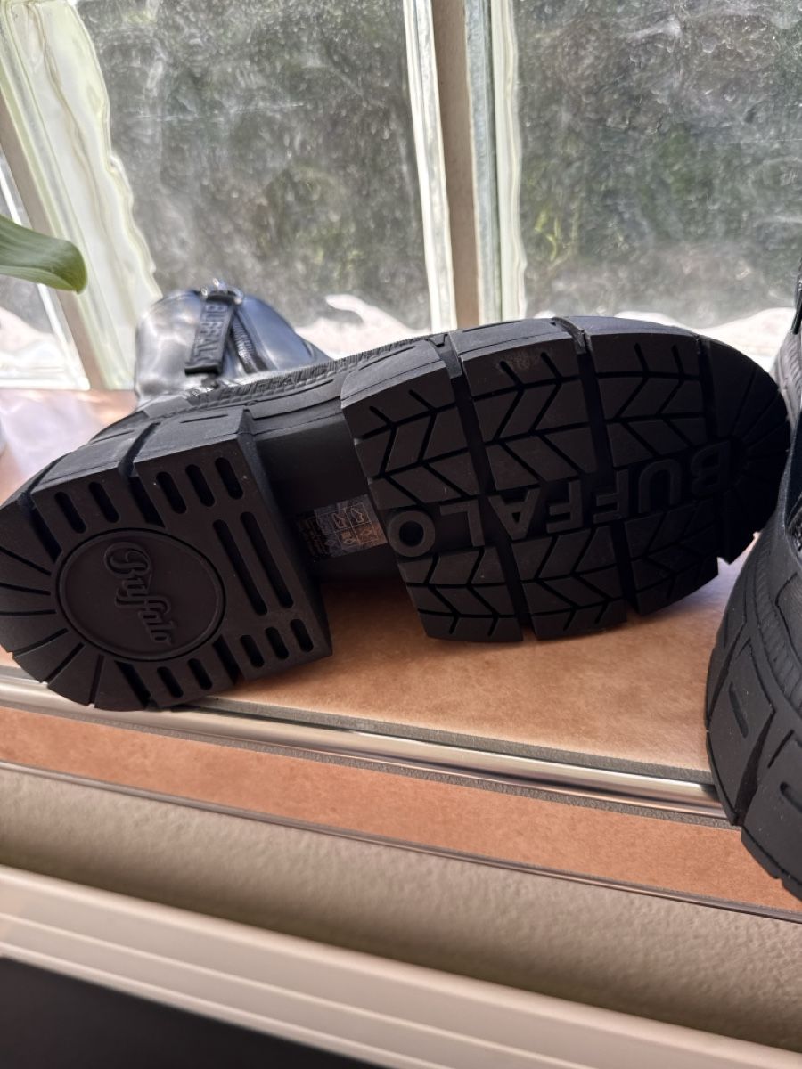 Buffalo Scarpe da donna: Buffalo Boots Vegan – Nuovo (secondo la descrizione) da Schellenberg venduto da Kruemmel5 3