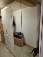 Kleiderschrank weiss Spiegel 196x180 Werkzeug selbst mitbrin