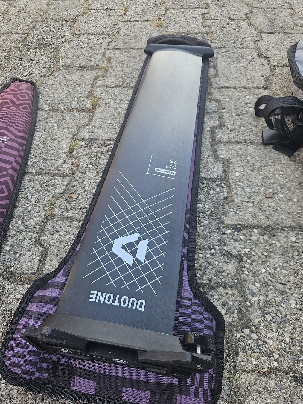 Duotone Surfboards & Schwimmbrette: duotone pumpfoil set strider glide 2.0 – Gebraucht aus Trélex von Gbruhin 2