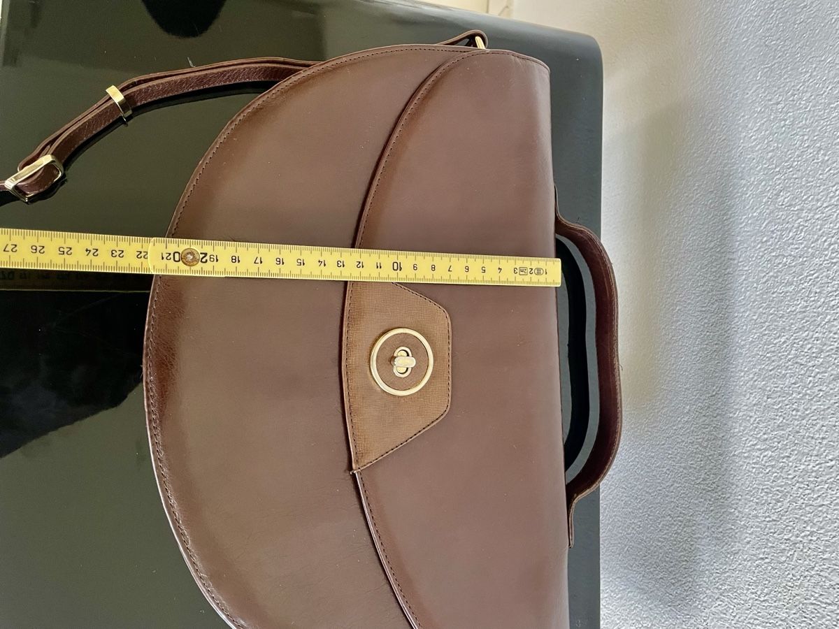Borse da donna: Vintage Leder Handtasche  – Usato da Richterswil venduto da Prangins9 4