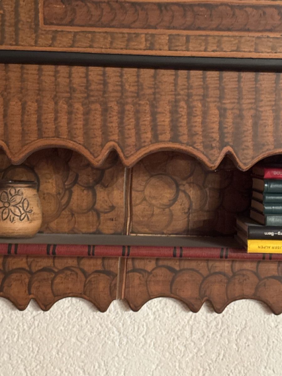 Armadi: Wandschrank mit Bauernmalerei – Usato da Walliswil b.Wangen venduto da CharlotteGarde 1