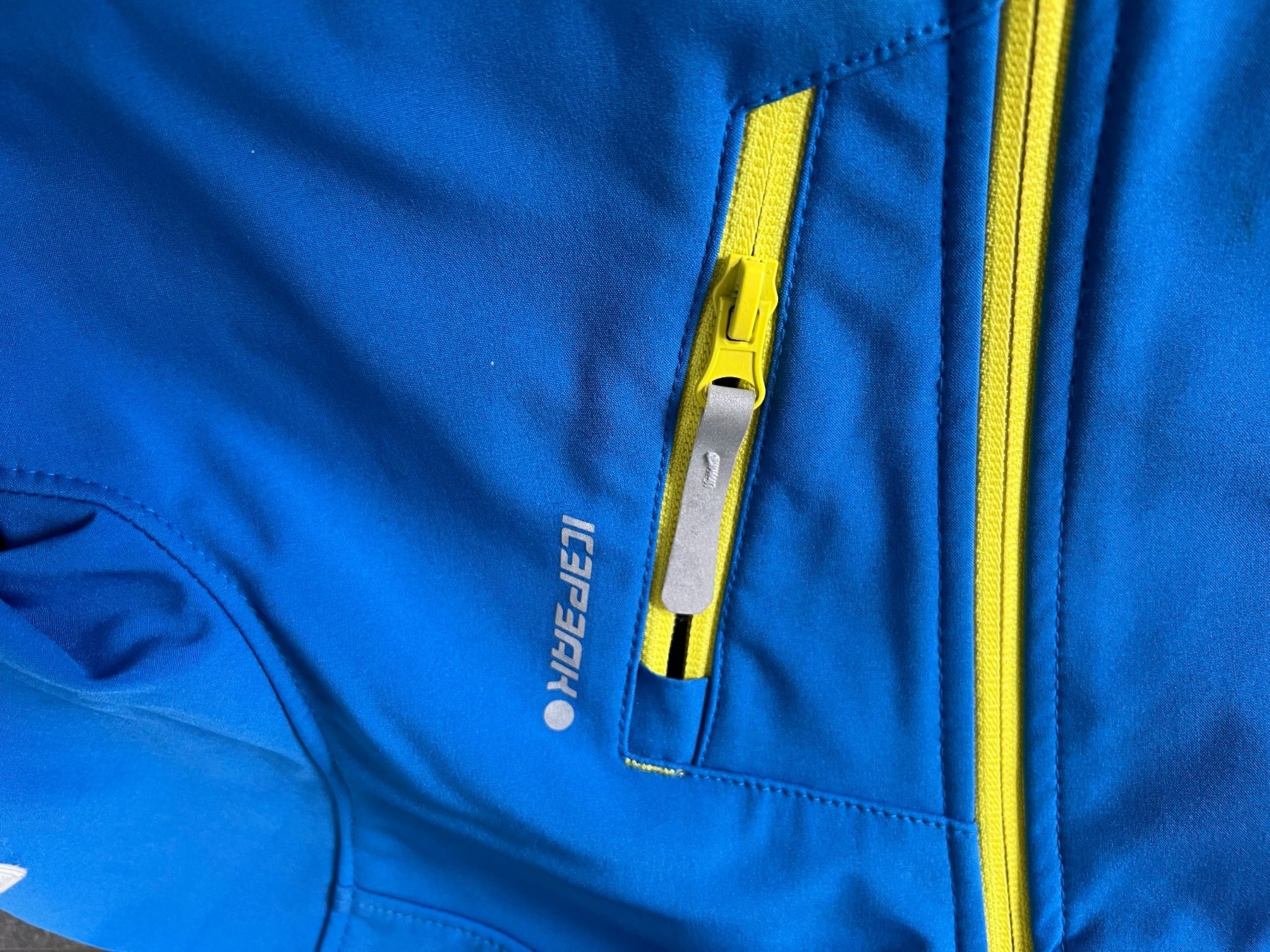 Icepeak Giacche & Cappotti: ICEPEAK Kinder Softshelljacke, Gr.140 – Usato da Walzenhausen venduto da Cerna007 1