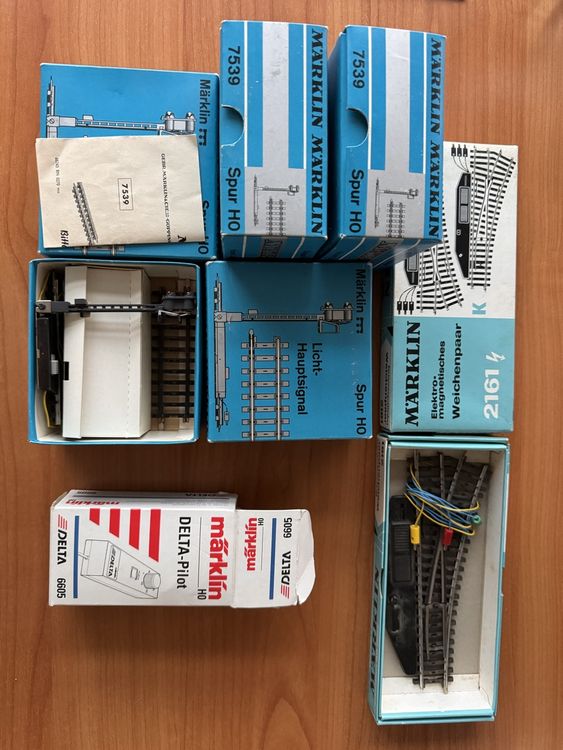 Märklin Signal und Weichen (Gebraucht) in Bern für CHF 20 – mit ...