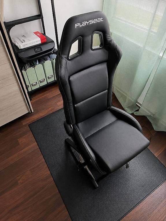 Playseat Sedie: Playseat Air Force Gaming-/Sim-Sitz – Usato da Wilderswil venduto da LitzlerS
