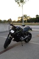 BMW F 900 R (A2)  mit Cobra Auspuff & kurzem Heck