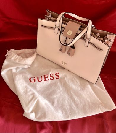 Elegante GUESS Handtasche Neu & Ungetragen