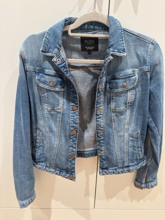 Denim Jacke Zara  Grösse M guter Zustand