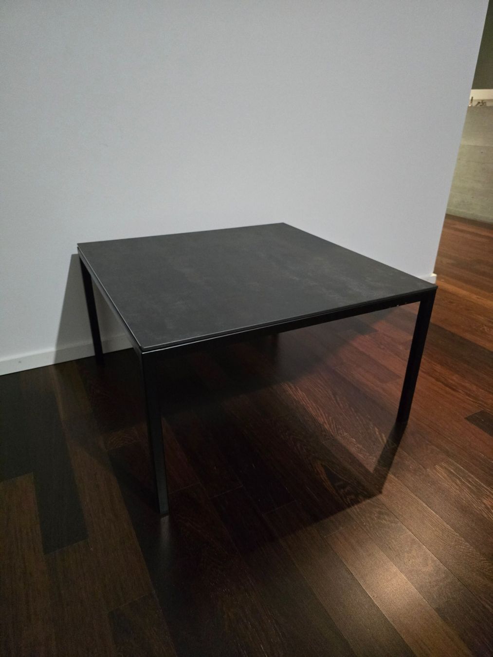 Tavoli: Salontisch, Couchtisch aus Stein – Usato da Sempach venduto da Fab0000 1