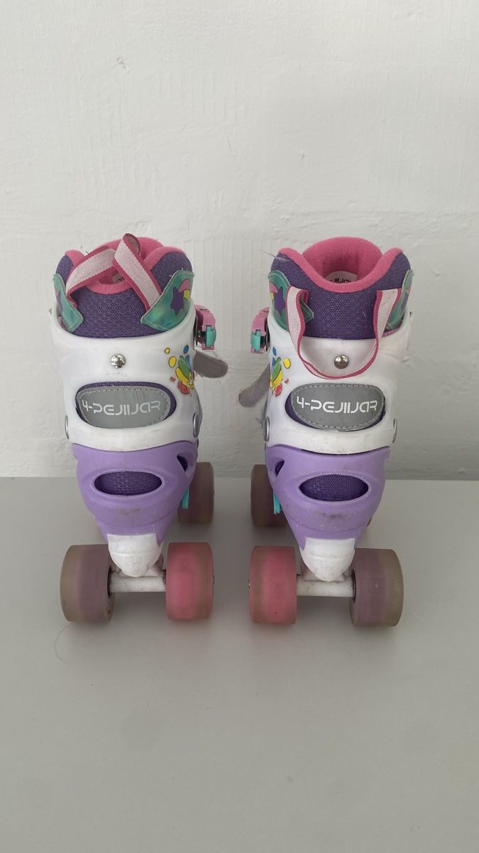 Pattini in linea & Pattini a rotelle: Rollschuhe Verstellbar 30-33 – Usato da Zürich venduto da Tobi50 2