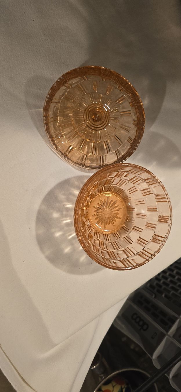 Sucriers: Art Deco Schale oder Pralinenschachtel mit Deckel – D'occasion à Basel par Jcva 3