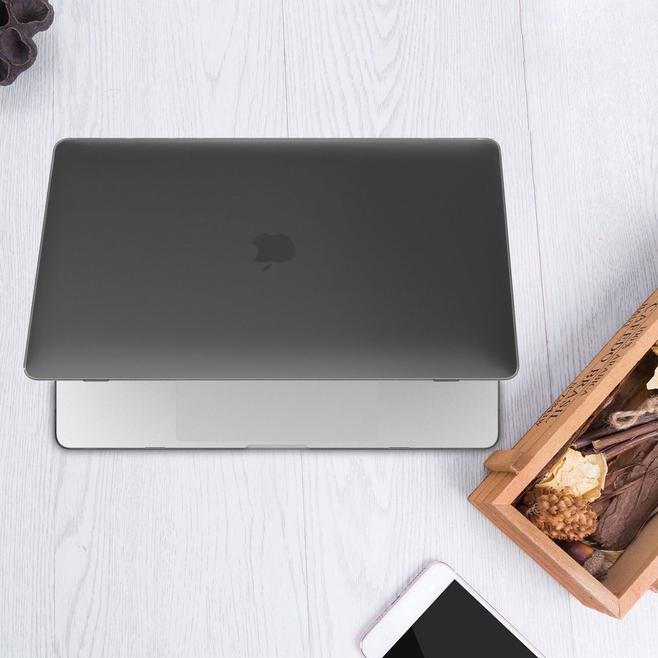 Covers & Taschen: New MacBook Pro 14 pouces - Coques dure noire A2442 – Neu und originalverpackt aus Morges von DigiAC 2
