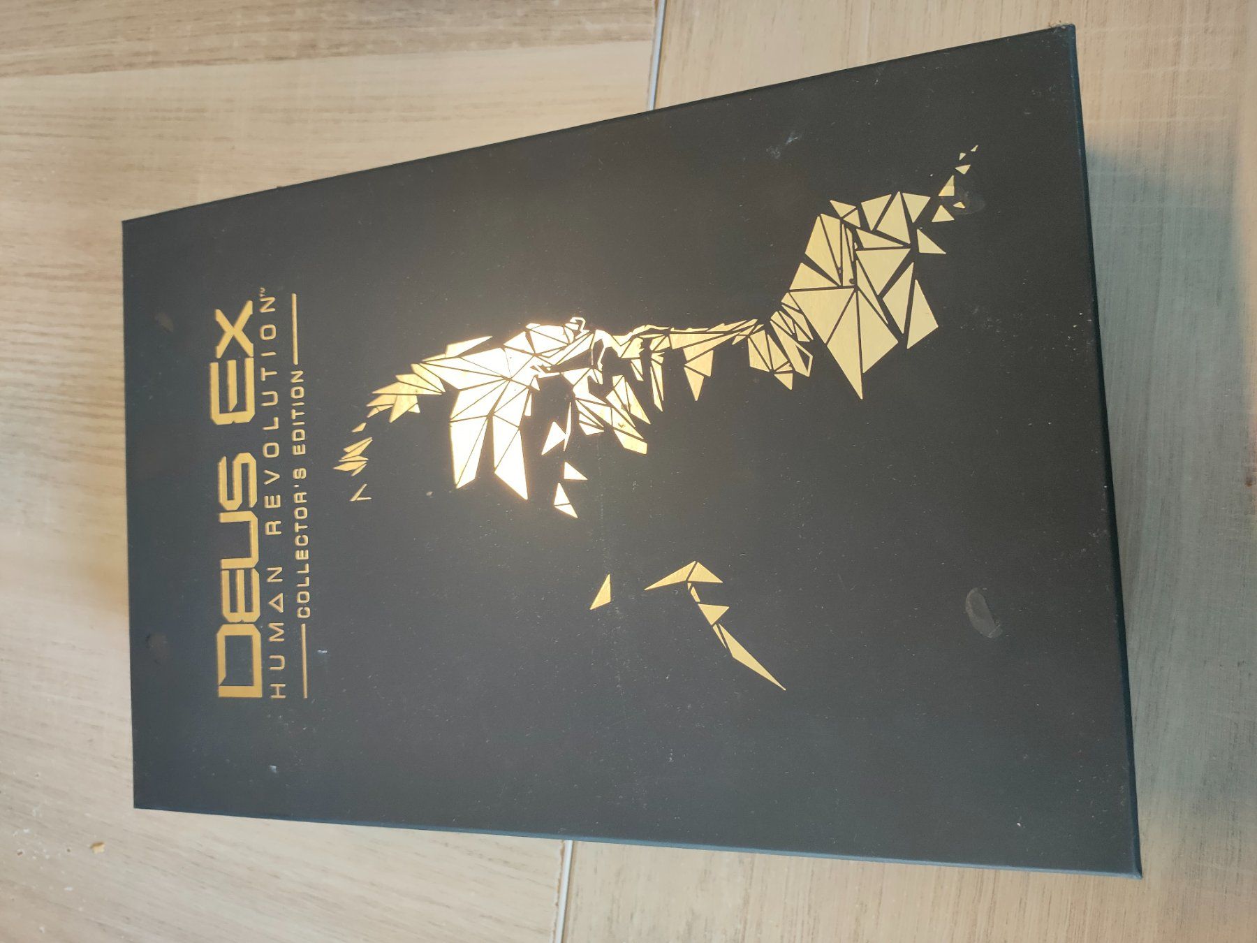 Statuette: Deus Ex Human Revolution, Collector's Edition Figur – Nuovo (secondo la descrizione) da Holziken venduto da Yurdahil