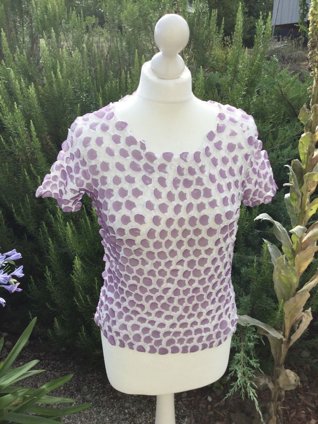 T-shirt: T-shirt mauve extensible NEUF – Nuovo (secondo la descrizione) da Agiez venduto da chouchanelle