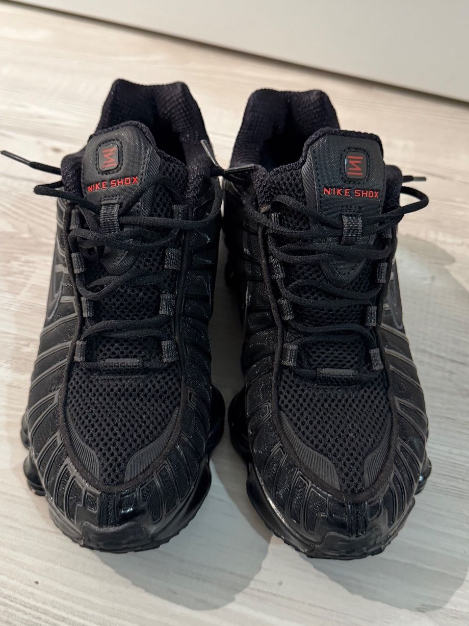 Nike Herrenschuhe: Nike Shox – Gebraucht aus Court von Style_ambre 1