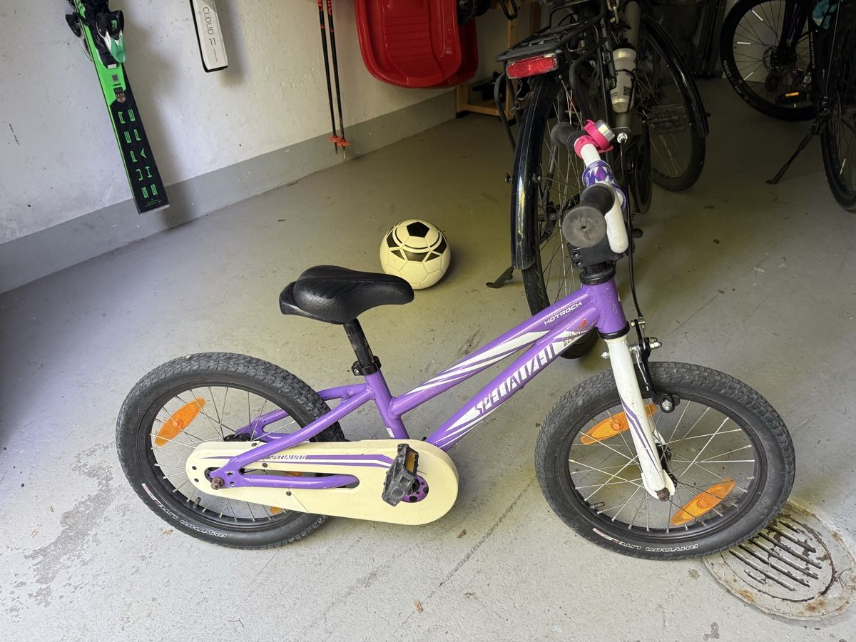 Specialized Biciclette: Specialized bike kids – Usato da Zürich venduto da StudioQuirine