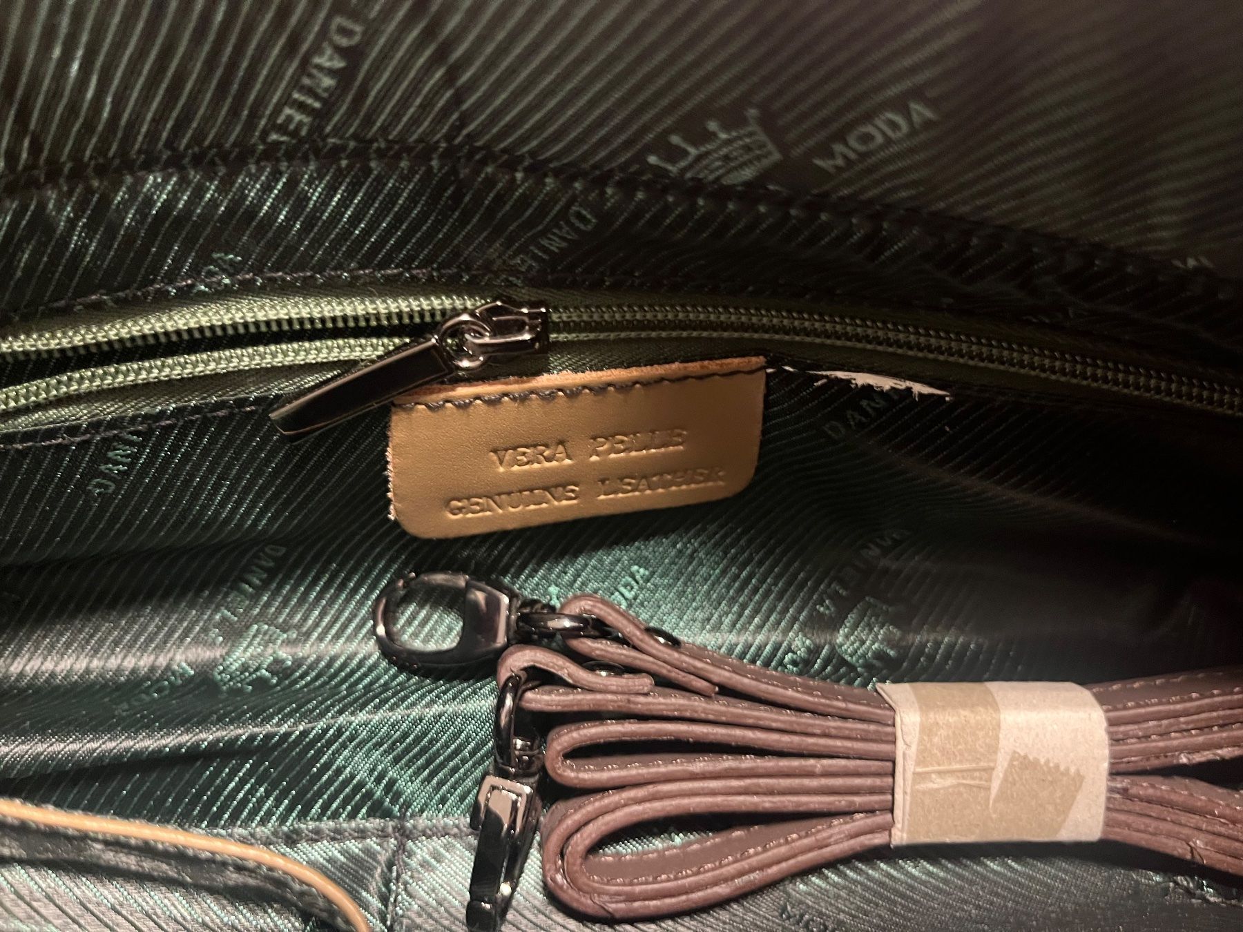 Borse da donna: Italienische Handtasche aus Leder – Nuovo (secondo la descrizione) da Zürich venduto da Nrosa 2