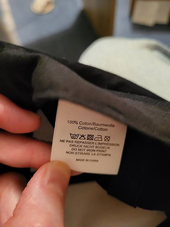 Hüte, Mützen & Caps:  Neu Cap schwarz 100% Baumwolle – Gebraucht aus Effretikon von Zebra37 1