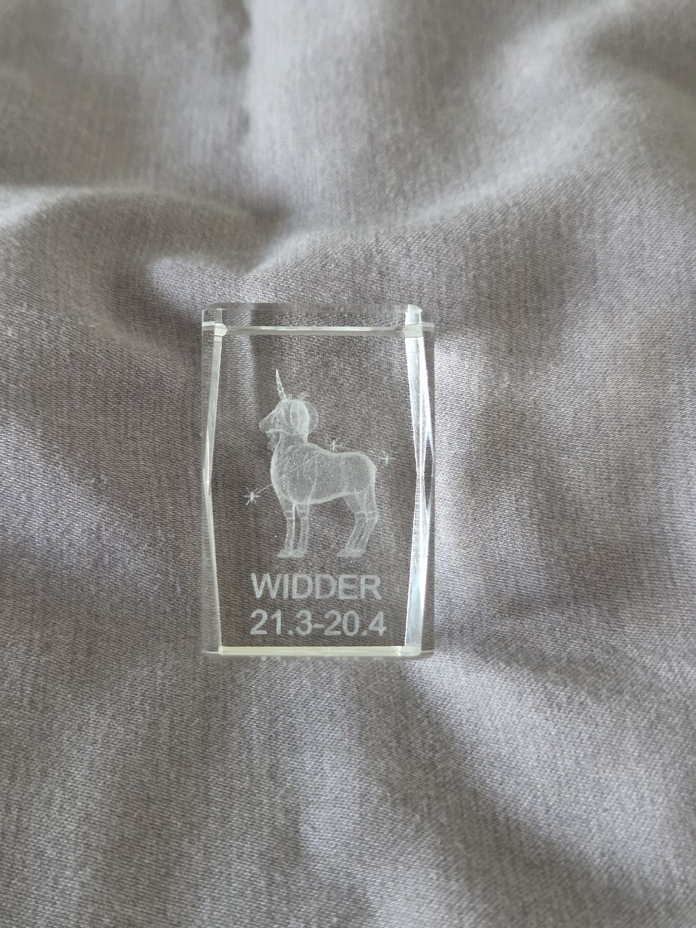 Tiragraffi: Glas Kristall, 3D Gravur "WIDDER" – Nuovo (secondo la descrizione) da Rickenbach-Sulz venduto da Bacardibabe