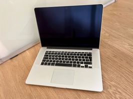 Mac Book Pro Retina 15 Zoll 2.3 GHZ