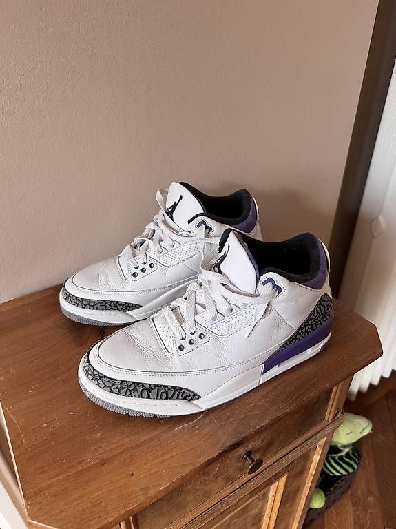 Scarpe da uomo: JORDAN 3 RETRO DARK IRIS GRÖSSE 43 – Usato da Zürich venduto da ind_5xp7 2