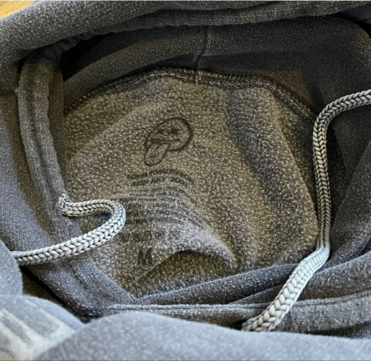 Maglioni & Felpe: Louis Tomlinson Hoodie – Usato da Sursee venduto da giu_205 3